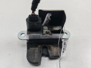 замок багажника Volkswagen Touran 2006, минивэн, 1T0827505J