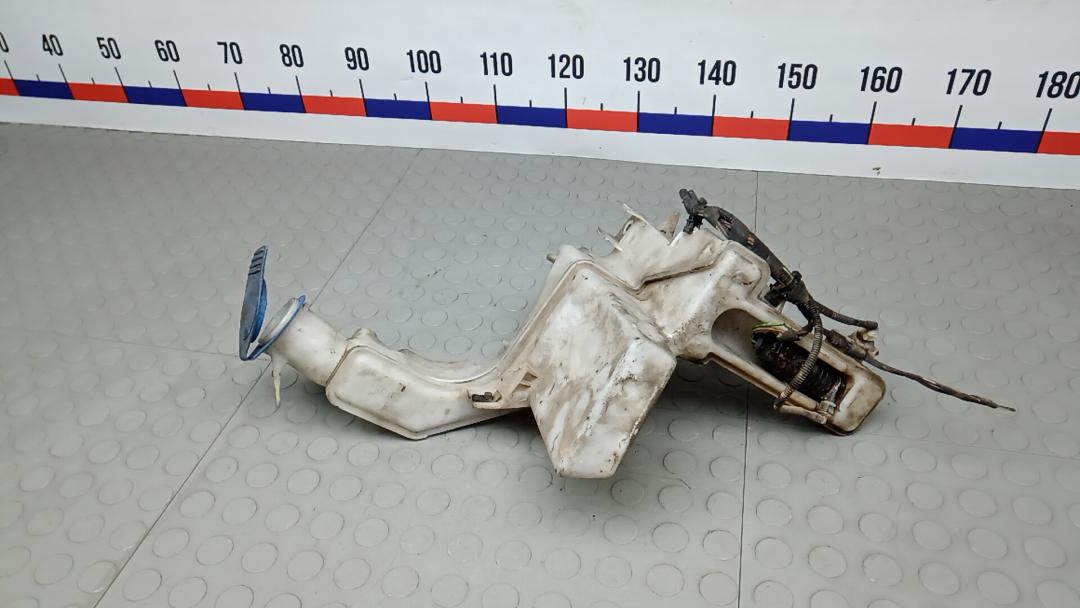бачок омывателя Volkswagen Passat B6 2007, 2.0 л., дизель, МКПП, универсал, 1K6955651, 3C0955453P - фото №1