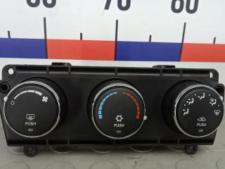 блок управления печки / климат-контроля Dodge Nitro 1 поколение 2007, 2.8 л., дизель, МКПП, внедорожник 5 дв.