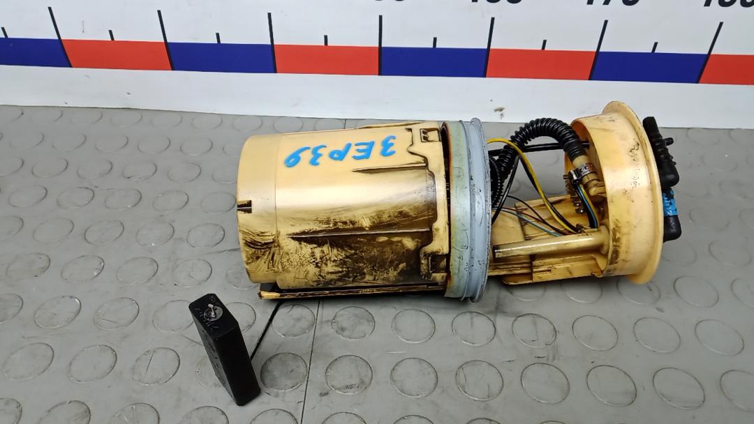 насос топливный Volkswagen Touran 1 поколение 2005, 1.9 л., дизель, МКПП, минивэн, 1T0919050A, 1T0919673A - фото №1