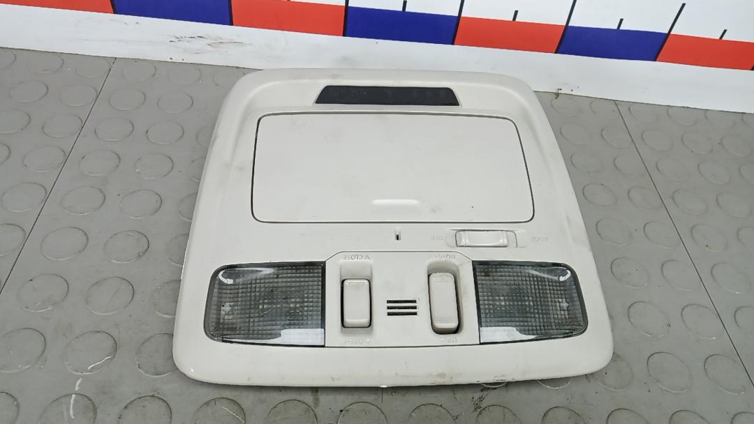 фонарь салона (плафон) Subaru Outback 5 поколение 2015, 2.0 л., дизель, МКПП, универсал - фото №1