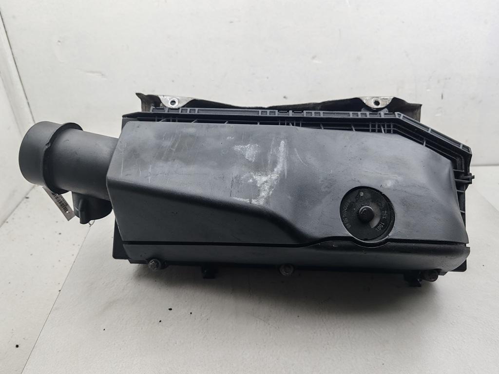корпус воздушного фильтра Mercedes-Benz C W203 2002, 2.2 л., дизель, МКПП, синий, универсал, 6110901601