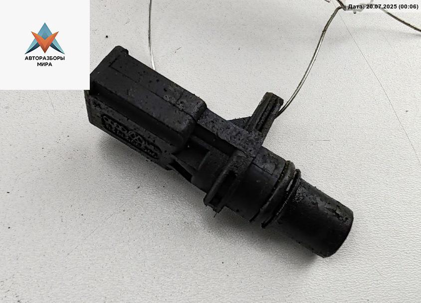 датчик распредвала Volkswagen Touran 1 поколение 2004, 2.0 л., бензин, МКПП, серый, минивэн, 06C305163B - фото №1