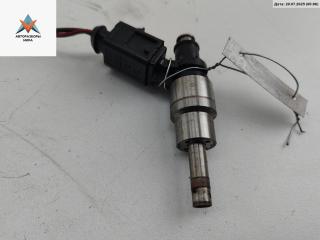 форсунка Volkswagen Touran 1 поколение 2004, 2.0 л., бензин, МКПП, серый, минивэн, 261500014