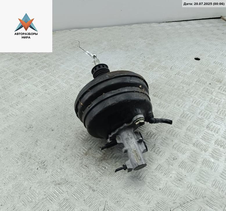 вакуумный усилитель тормозов Volkswagen Passat B5 1999, 1.9 л., дизель, МКПП, синий, седан, 4B3612105 - фото №1