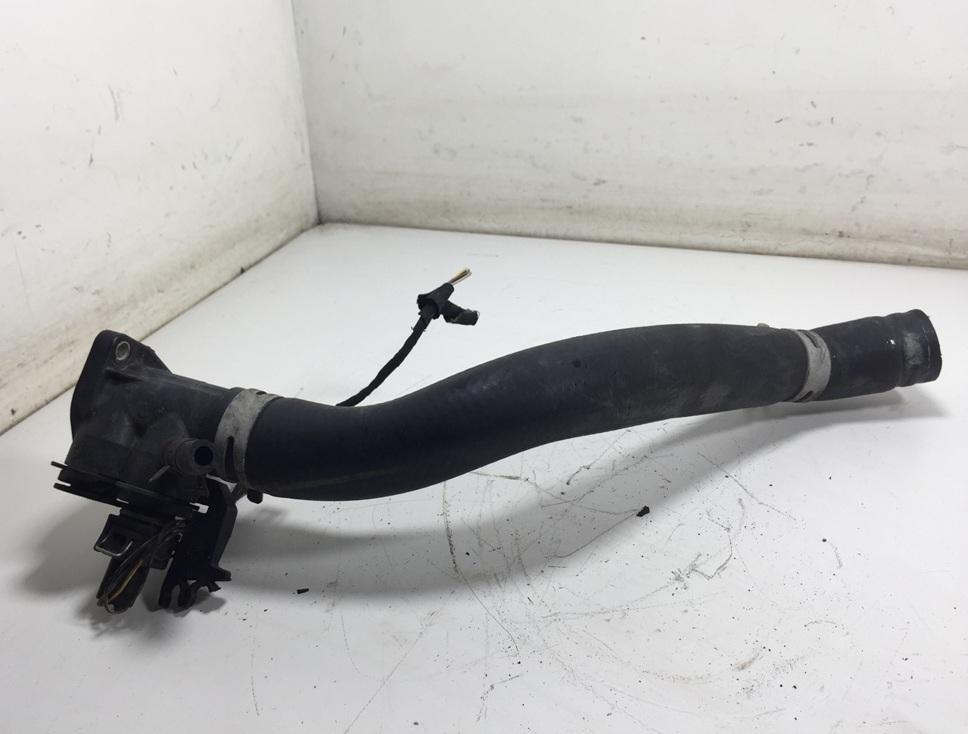 патрубок (трубопровод, шланг) Volkswagen Passat B3 1992, 1.8 л., бензин, МКПП, серый, универсал, 357121101AD