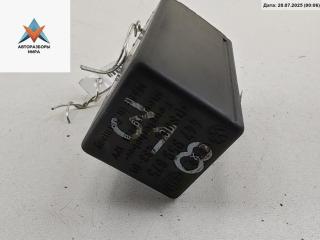 Реле стеклоочистителя (дворников) Audi 100 4A/C4 1992, 2.6 л., бензин, МКПП, чёрный, универсал, 5DS004433