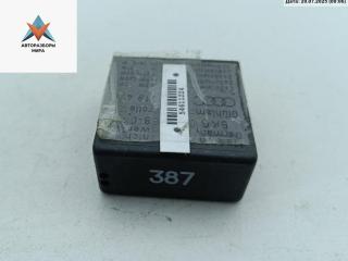 Реле стеклоочистителя (дворников) Audi A6 4B/C5 2000, 2.8 л., бензин, АКПП, серый, седан, 5KG006568