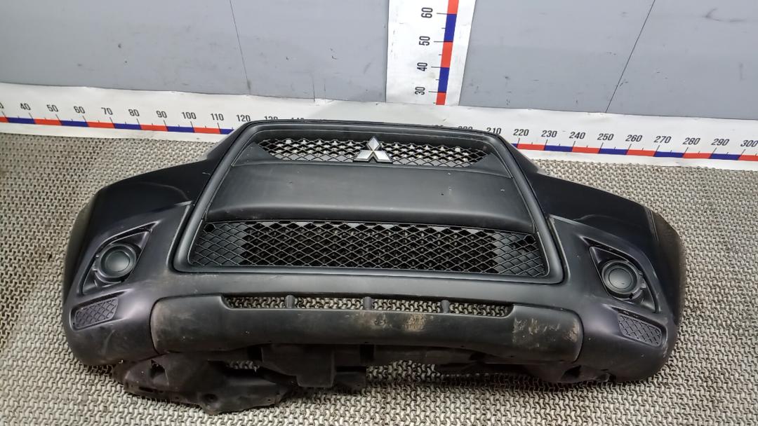 бампер передний Mitsubishi ASX 1 поколение 2010, 1.6 л., бензин, МКПП, внедорожник 5 дв., 6400D427 - фото №1