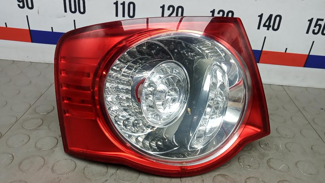 фонарь задний левый Volkswagen Jetta 5 поколение 2008, 2.0 л., дизель, МКПП, седан, 1K5945095M - фото №1