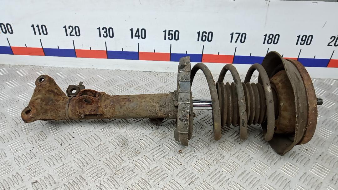 Стойка Mercedes-Benz C-Класс W204/S204 2006, 2.2 л., D C220 CDI, дизель, АКПП, универсал - фото №1