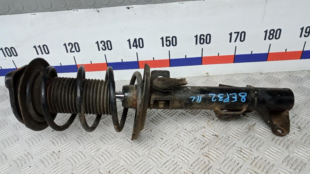 Стойка Mercedes-Benz C-Класс W204/S204 2008, 2.2 л., дизель, АКПП, седан - фото №1