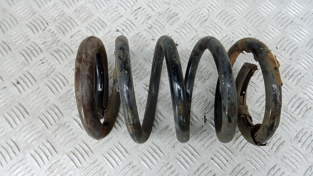 пружина задняя Kia Carnival VQ 2009, 2.9 л., дизель, АКПП, минивэн, 553504D050 - фото №1