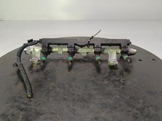 топливная рампа Ford Focus 2 поколение 2006, цвет, 98AG-14A390-LB