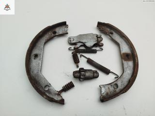 Механизм развода задних тормозных колодок левый BMW 5 серия E39 [рестайлинг] 2002, 2.2 л., бензин, АКПП, серый, седан