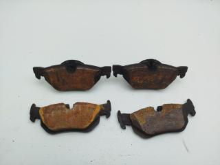 Колодки тормозные задние BMW 3 E90/E91/E92/E93 2007, 2.0 л., дизель, МКПП, чёрный, седан