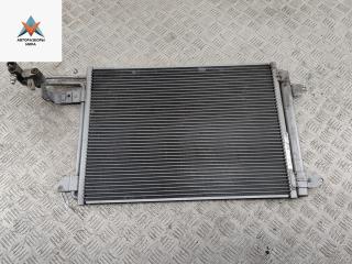 радиатор кондиционера Volkswagen Touran 1 поколение [рестайлинг] 2006, 1.4 л., бензин, МКПП, чёрный, минивэн