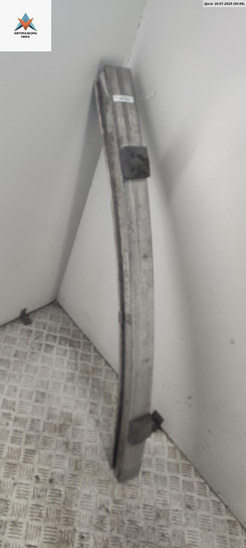 усилитель бампера переднего Audi A3 8L 1999, 1.8 л., Ti, бензин, МКПП, серый, хетчбэк 5 дв. - фото №1