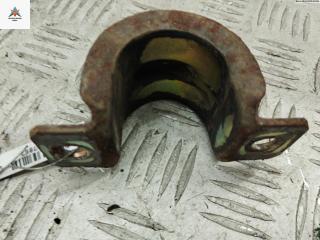 Крепление втулки стабилизатора заднего Ford Mondeo 3 поколение [рестайлинг] 2003, 1.8 л., бензин, МКПП, красный, универсал, 98AG5B484BB