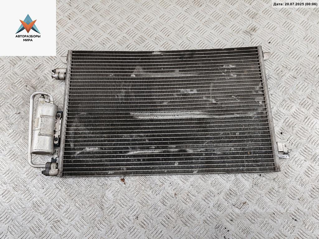 радиатор кондиционера Opel Vectra C 2002, 2.2 л., бензин, АКПП, серый, седан, 24418362 - фото №1