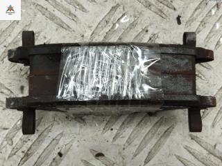 Колодки тормозные задние Ford Mondeo 3 поколение [рестайлинг] 2003, 1.8 л., бензин, МКПП, красный, универсал