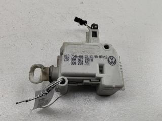 активатор замка багажника Audi A6 4B/C5 2000, 2.5 л., дизель, МКПП, чёрный, универсал, 3B0862159