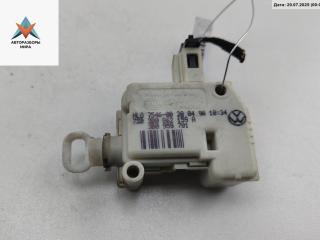 активатор замка багажника Audi A6 4B/C5 1998, 2.4 л., бензин, МКПП, серый, седан, 3B0862159A