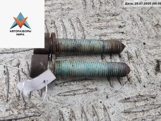 Болт крепления Volkswagen Caddy 3 поколение 2006, 1.9 л., дизель, МКПП, жёлтый, фургон