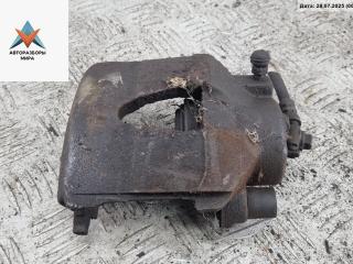 суппорт передний правый Volkswagen Polo 4 поколение 2002, 1.2 л., бензин, МКПП, чёрный, хетчбэк 3 дв.