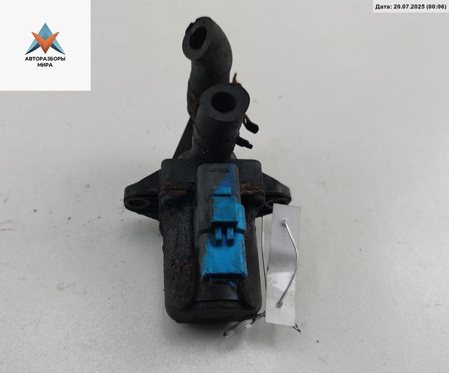 Насос водяной дополнительный Ford Focus 2 поколение 2005, 1.6 л., i, бензин, M5H6C534BB - фото №1