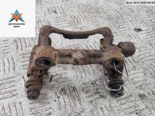 скоба суппорта Volkswagen Caddy 3 поколение 2006, 1.9 л., дизель, МКПП, жёлтый, фургон