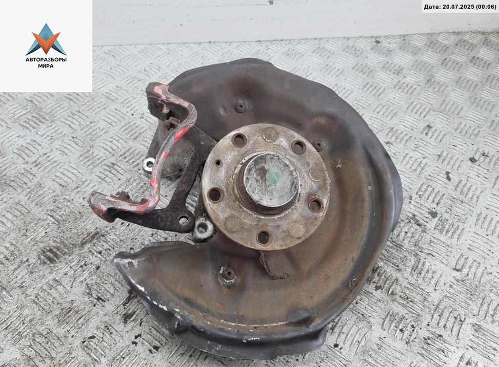 ступица задняя правая Volkswagen Passat B6 2008, 1.8 л., бензин, МКПП, чёрный, универсал - фото №1