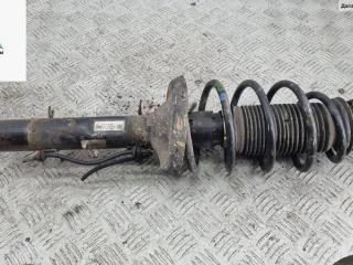 стойка передняя Volkswagen Golf 4 поколение 1997, 1.4 л., бензин, МКПП, красный, хетчбэк 5 дв.