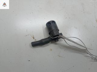 форсунка омывателя лобового стекла Opel Zafira 2 поколение (B) 2006, 1.8 л., бензин, робот, красный, минивэн