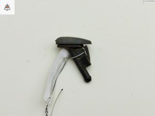 форсунка омывателя лобового стекла BMW 3 серия E36 1994, 1.8 л., бензин, МКПП, чёрный, хетчбэк 3 дв.