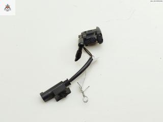 форсунка омывателя лобового стекла BMW 5 серия E39 1997, 2.0 л., бензин, МКПП, чёрный, седан, 8361039