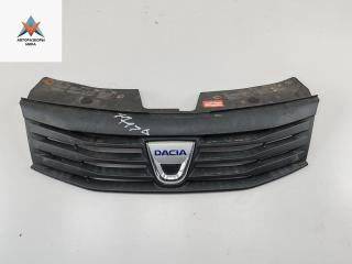 решетка радиатора Dacia (Renault) Sandero I 2010, красный, хетчбэк 5 дв., 8200735104