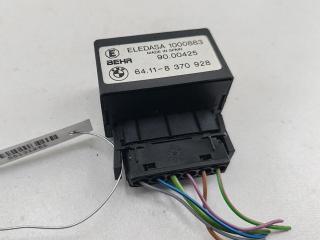 реле (прочие) BMW 3 E36 1999, 1.9 л., бензин, МКПП, зелёный, хетчбэк 3 дв., 8370928