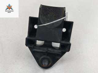 кронштейн радиатора BMW 3 серия E36 1993, 1.6 л., бензин, МКПП, чёрный, седан, 1723339