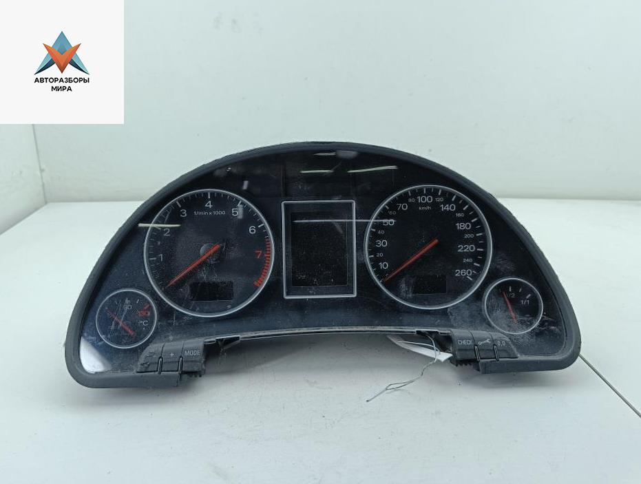 приборная панель Audi A4 B6 2002, 2.0 л., бензин, МКПП, синий, универсал, 8E0920900 - фото №1