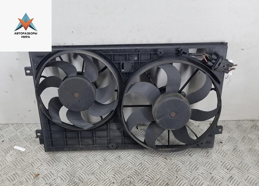 вентилятор радиатора Volkswagen Touran 1 поколение 2004, 1.6 л., бензин, АКПП, зелёный, минивэн - фото №1