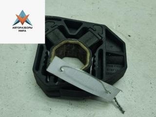 кронштейн радиатора Volkswagen Touran 1 поколение 2004, 1.6 л., бензин, АКПП, зелёный, минивэн, 1K0121367C