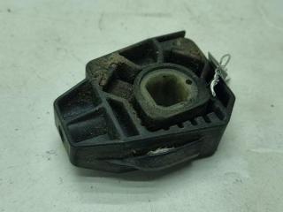 кронштейн (крепление) Skoda Octavia mk1 (A4 1U) 1999, 1.8 л., бензин, МКПП, чёрный, универсал, 012720B