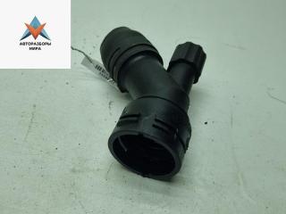 фланец (тройник) системы охлаждения Volkswagen Golf 4 поколение 2000, 1.6 л., бензин, МКПП, синий, универсал, 1J0121619A