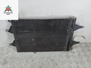 радиатор кондиционера Volkswagen Polo 4 поколение 2002, 1.2 л., бензин, МКПП, чёрный, хетчбэк 3 дв., 6Q0820411B