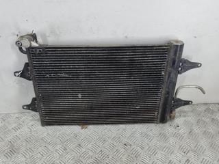 радиатор кондиционера Volkswagen Polo 4 поколение 2002, 1.2 л., бензин, МКПП, чёрный, хетчбэк 3 дв., 6Q0820411B