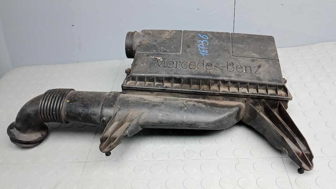 корпус воздушного фильтра Mercedes-Benz Vito W639 2004, 2.2 л., CDI 111, дизель, АКПП, микроавтобус - фото №1