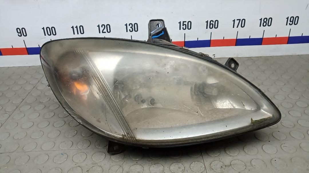 фара правая Mercedes-Benz Vito W639 2004, 2.2 л., CDI 111, дизель, АКПП, микроавтобус - фото №1