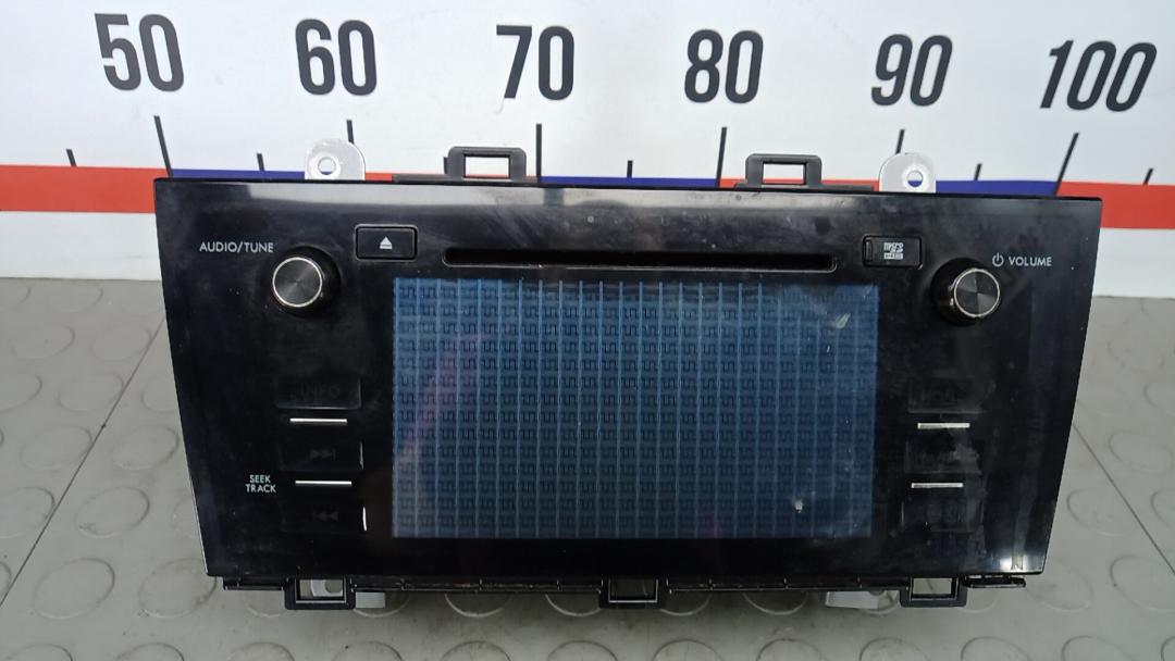 магнитола Subaru Outback 5 поколение 2015, 2.0 л., дизель, МКПП, универсал, 86271AL340 - фото №1