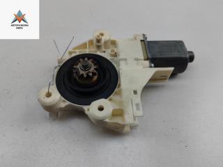 моторчик стеклоподъемника передний левый Ford Focus 2 поколение [рестайлинг] 2007, 1.6 л., i, МКПП, универсал, 0130822215